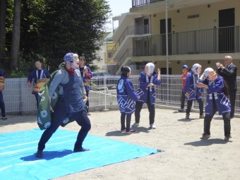 吉田元町獅子舞２